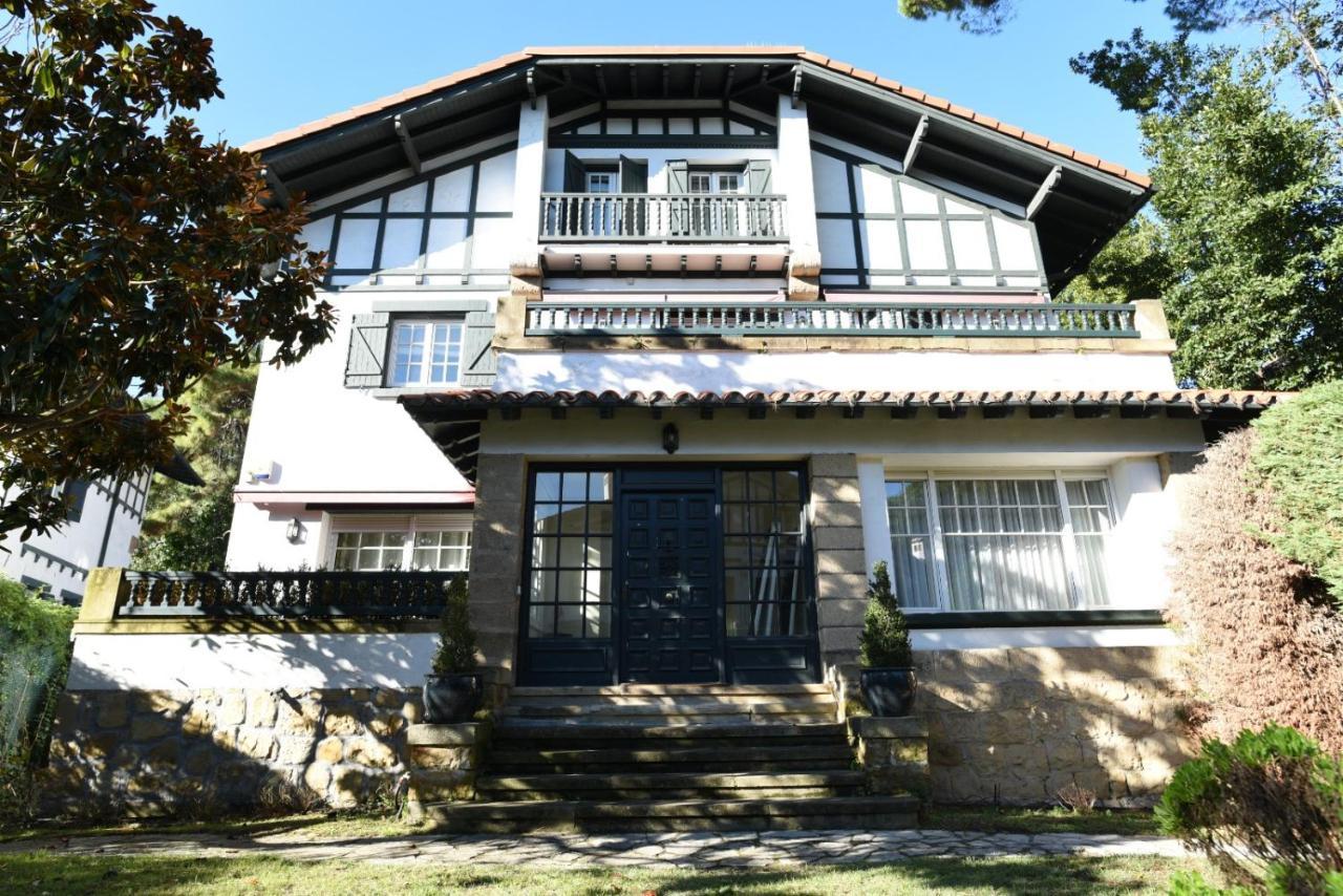 Tradicion Y Elegancia Villa Getxo ภายนอก รูปภาพ