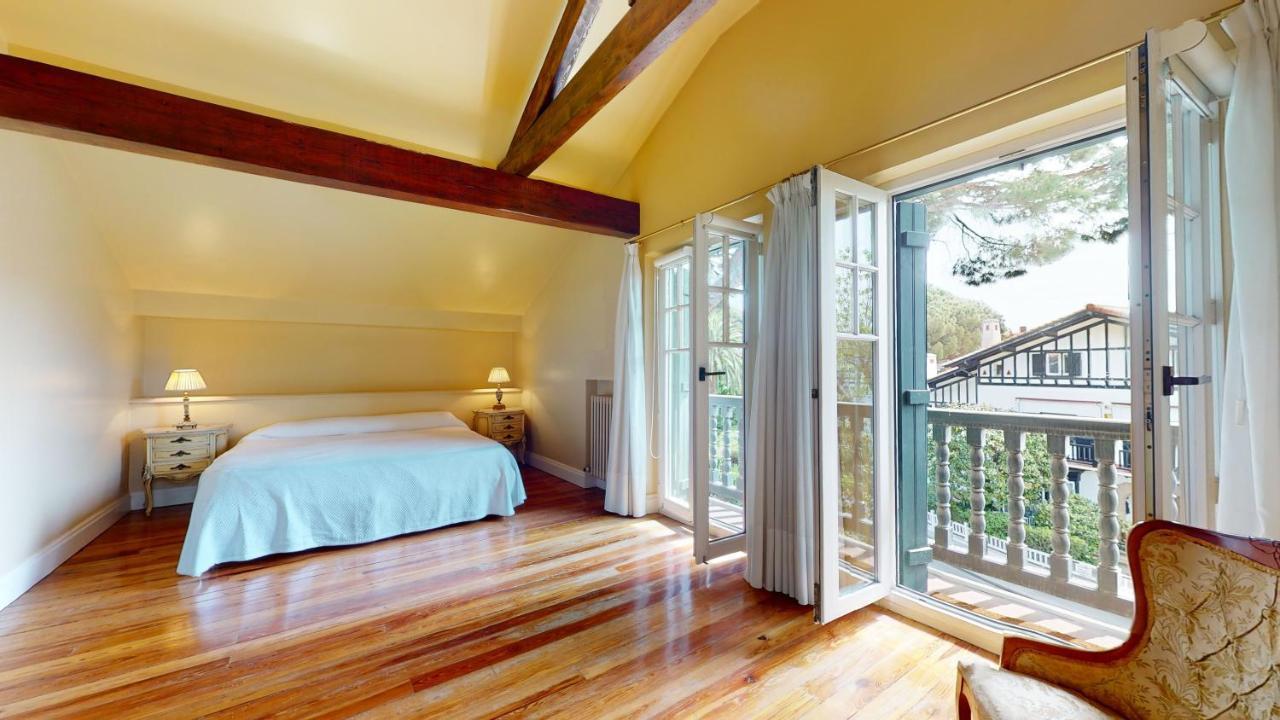 Tradicion Y Elegancia Villa Getxo ภายนอก รูปภาพ