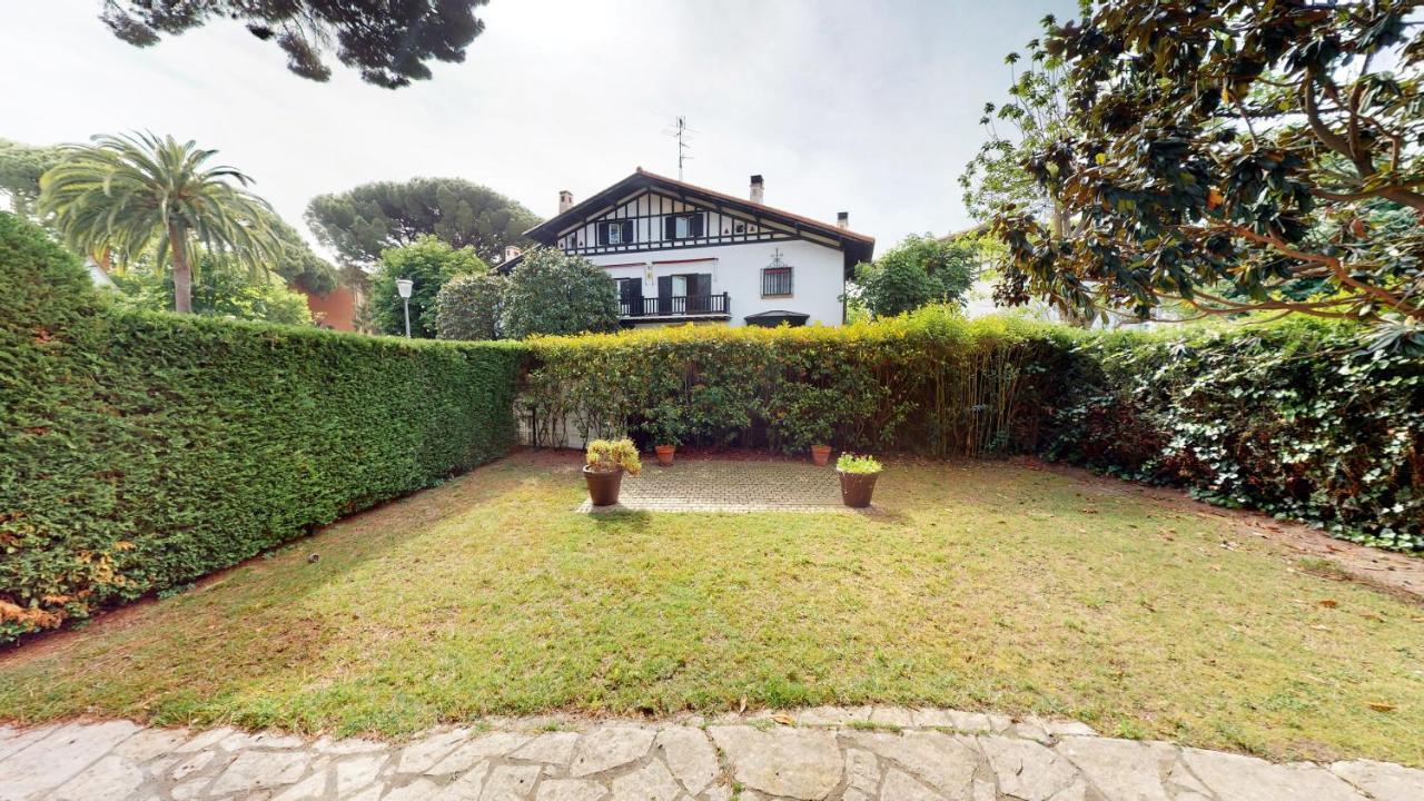 Tradicion Y Elegancia Villa Getxo ภายนอก รูปภาพ