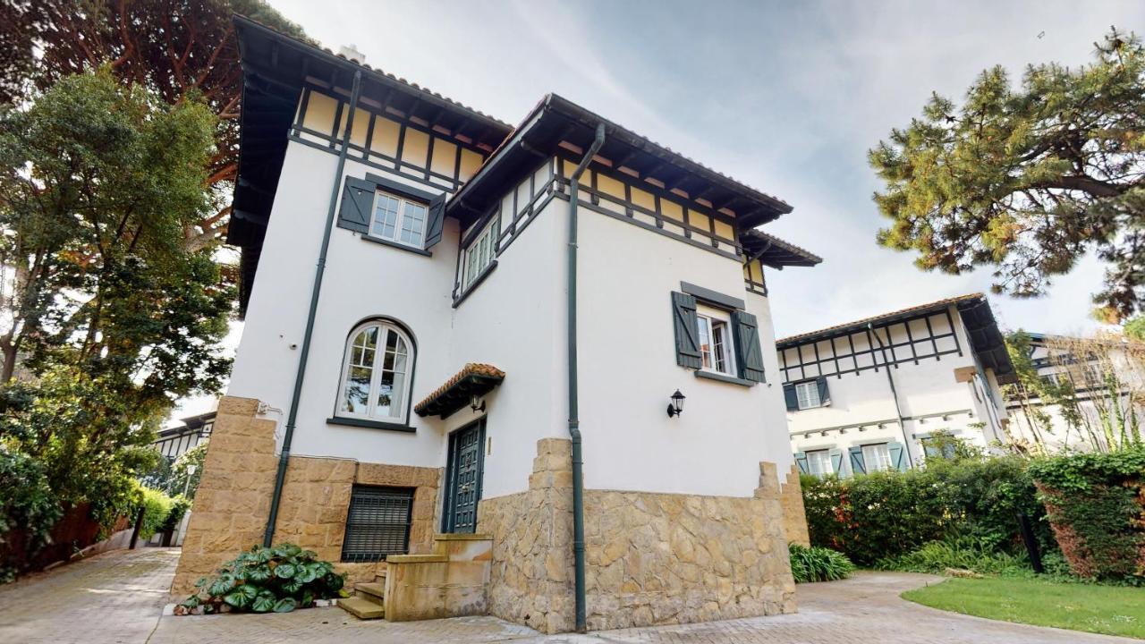Tradicion Y Elegancia Villa Getxo ภายนอก รูปภาพ